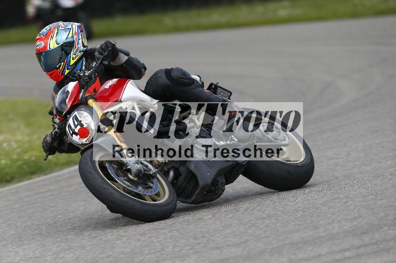 /15 13.05.2025 Max Racing ADR/Gruppe rot/44
